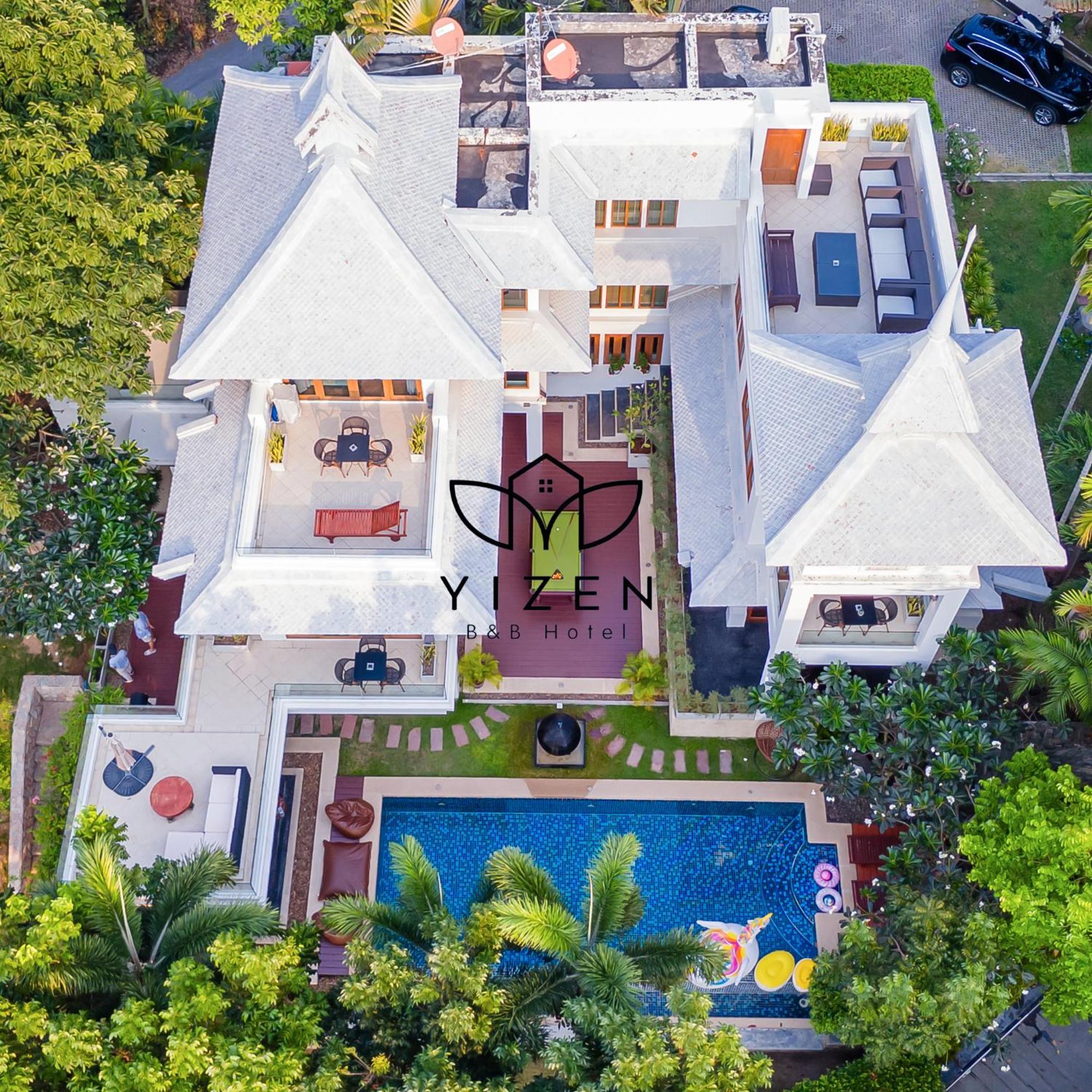 Villa Yizen Beachfront Seaview