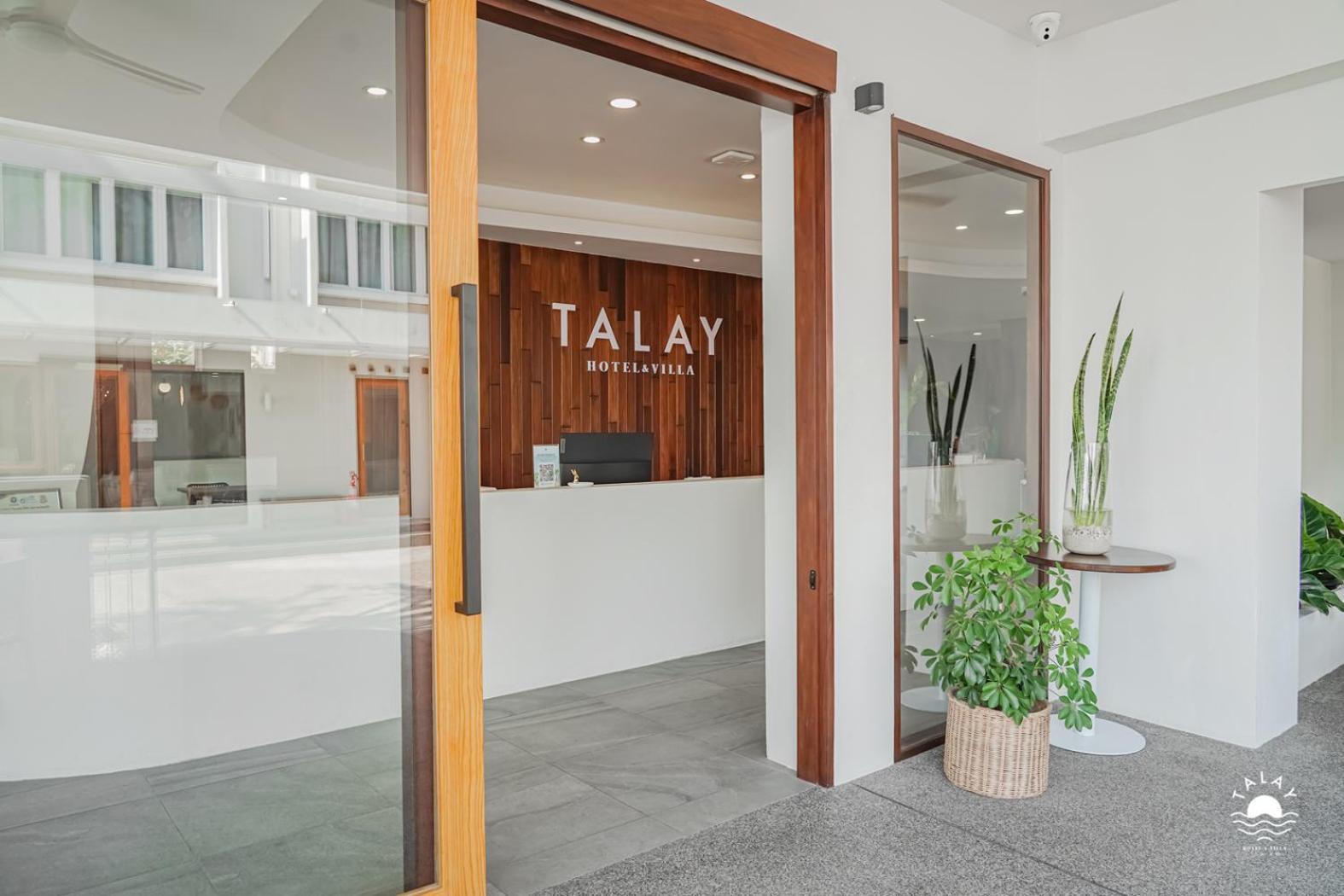 Hotel Talay And Cha-Am