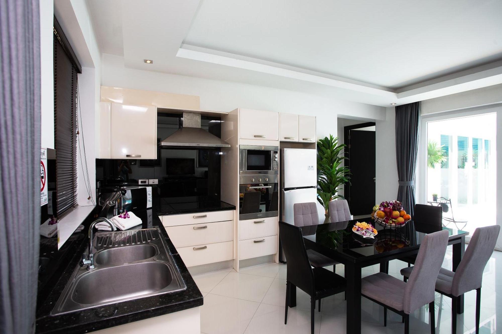 Premium Pool Villa Pattaya Villa