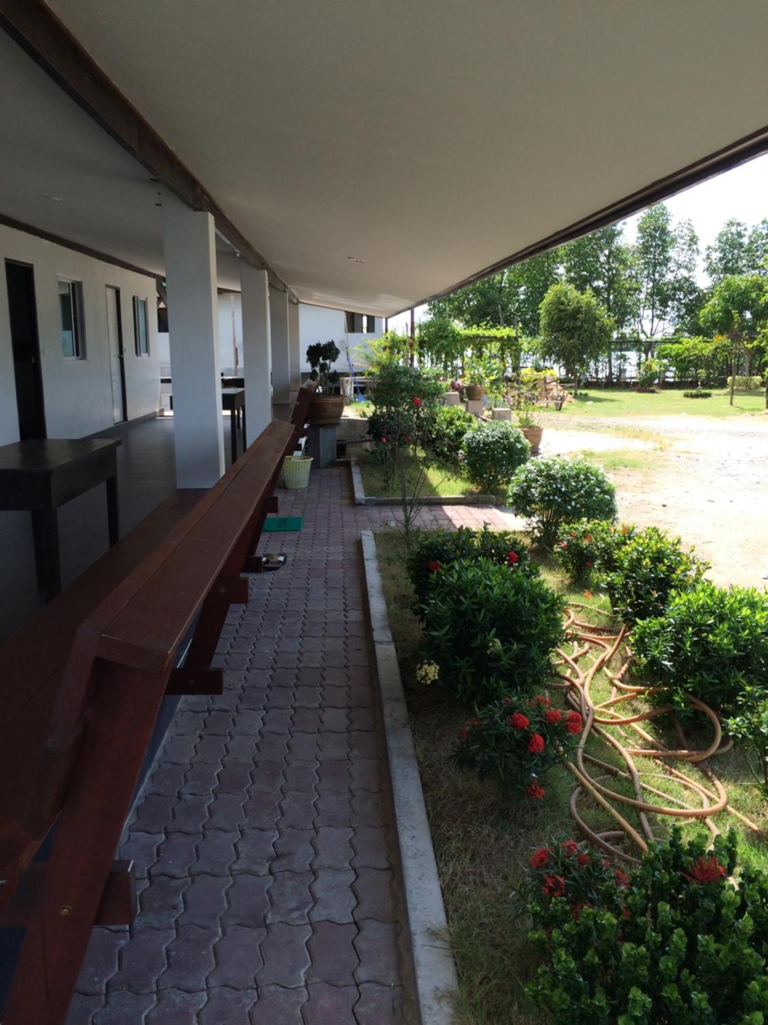 Meena Resort Chanthaburi