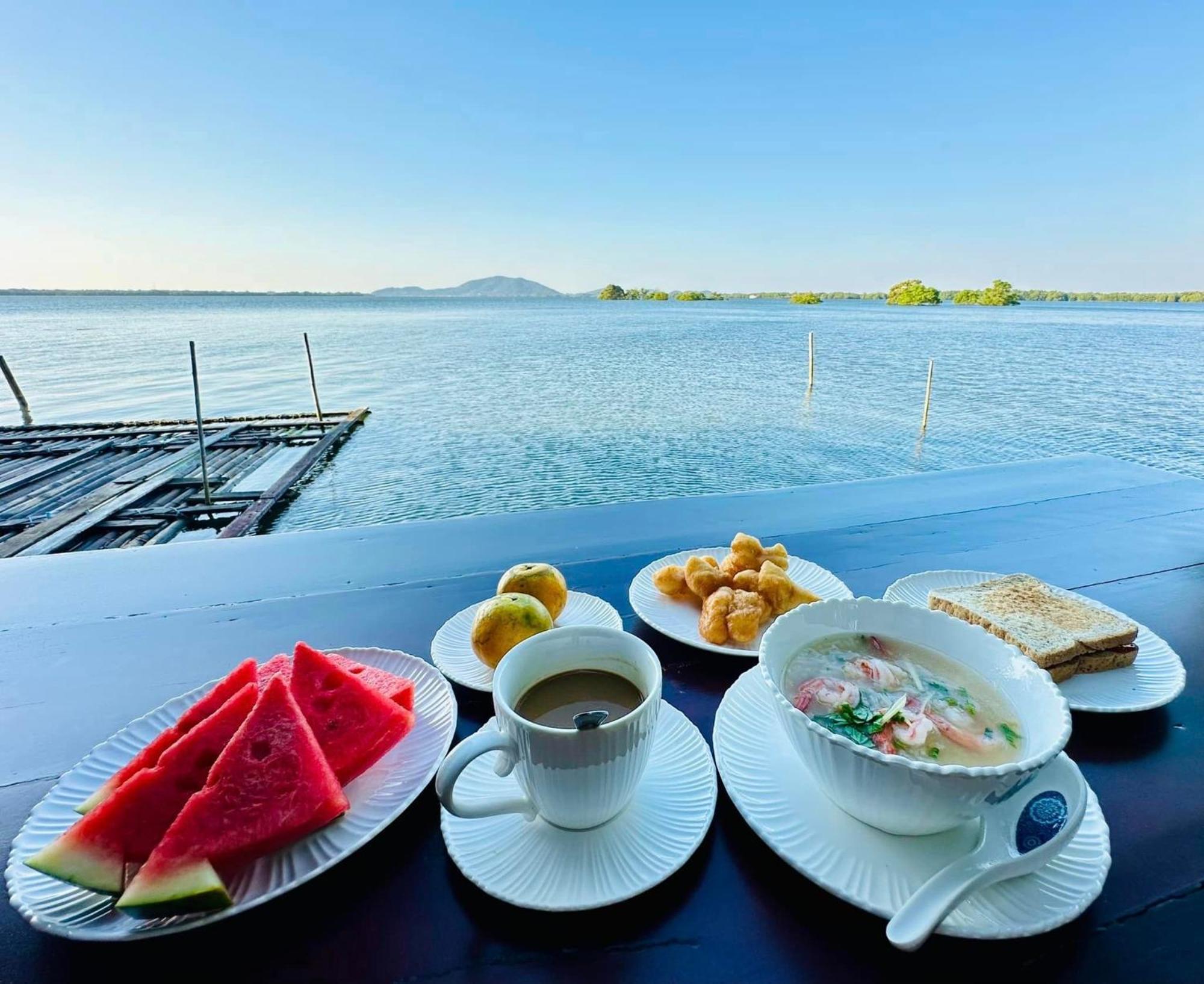 Meena Resort