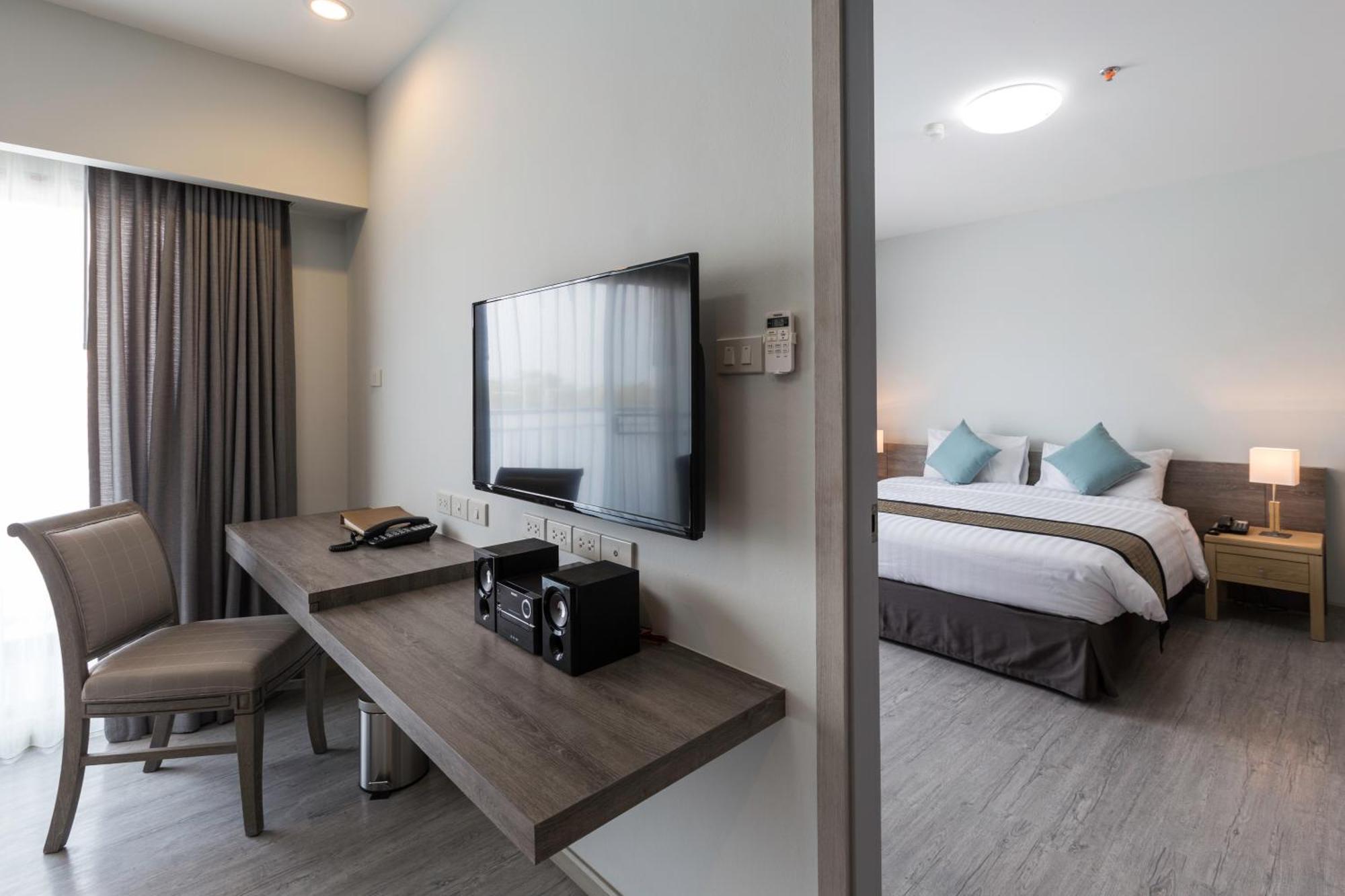 Kantary And Serviced Apartment, Amata, Bangpakong 4*