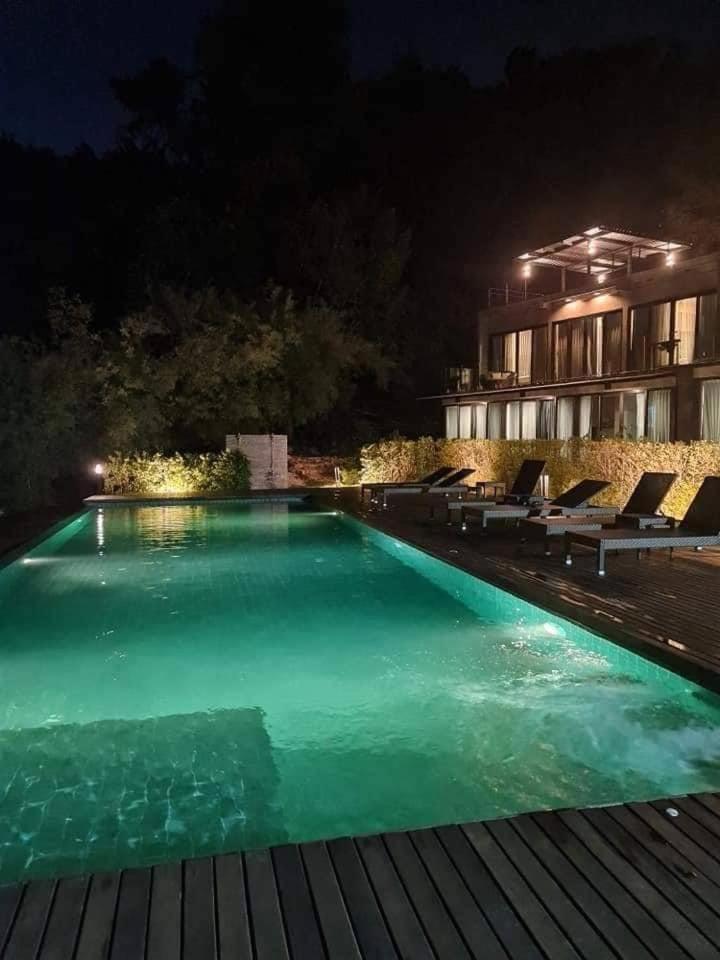 Holiday home Anatta The Cliff House *
