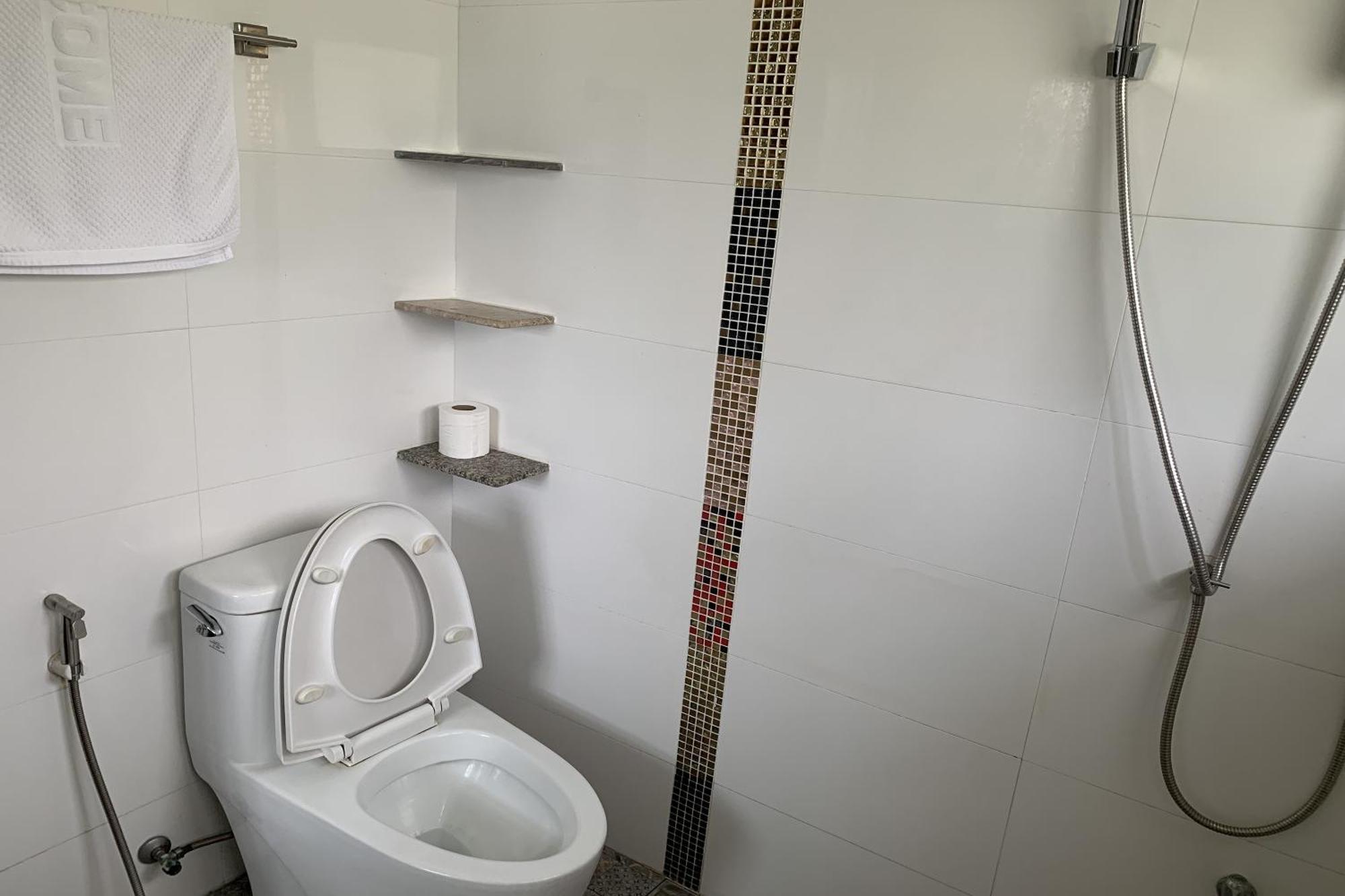 Hotel Busaya & Cuisine 2*