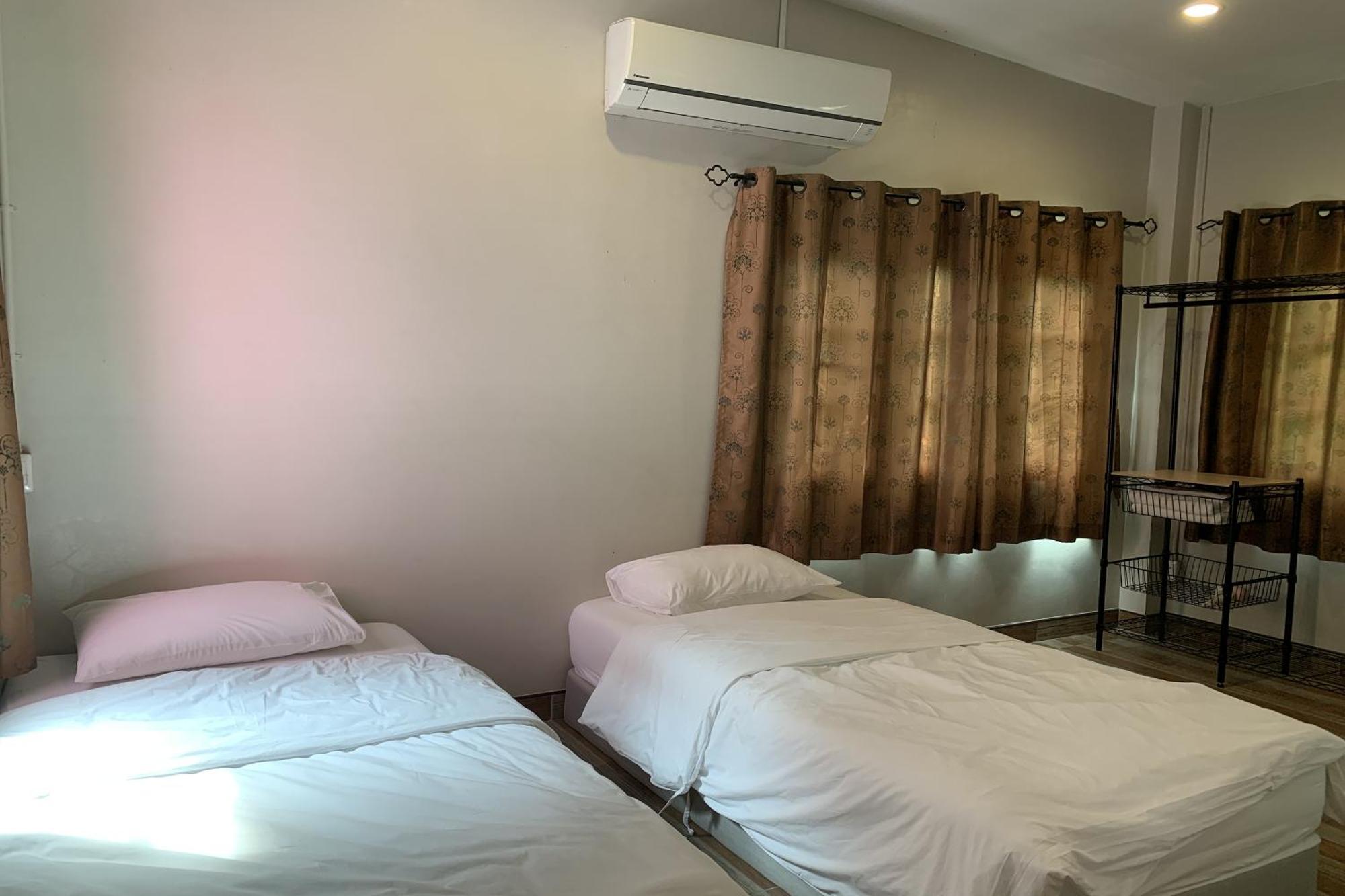 Hotel Busaya & Cuisine 2*