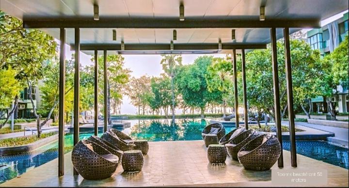 Beachfront 50 Meters Apartment *