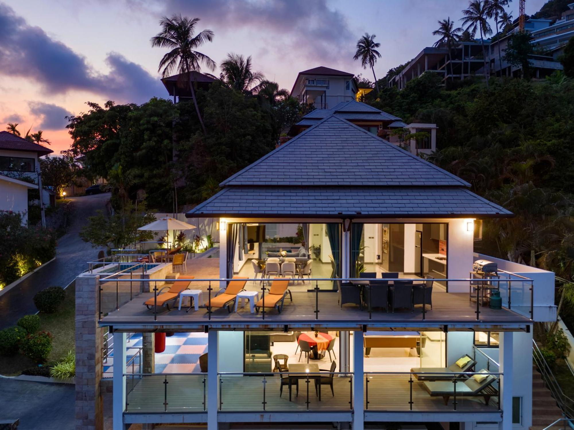 Tropical 3 Villa