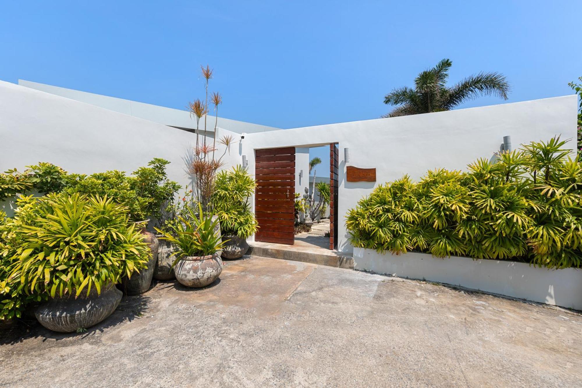 Playa Samui Villa *