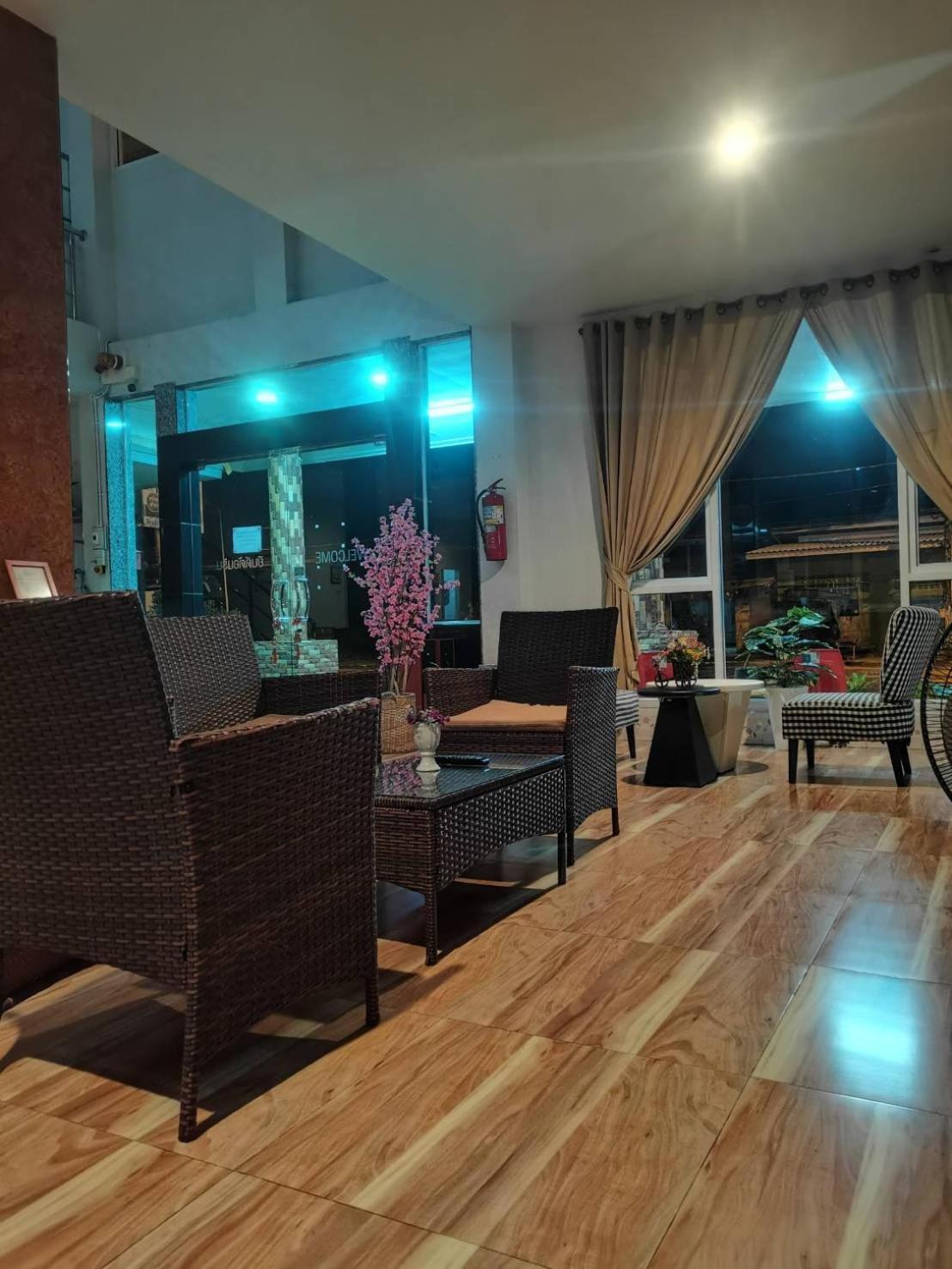 Kritshanajpr 3 K Hotel 2*