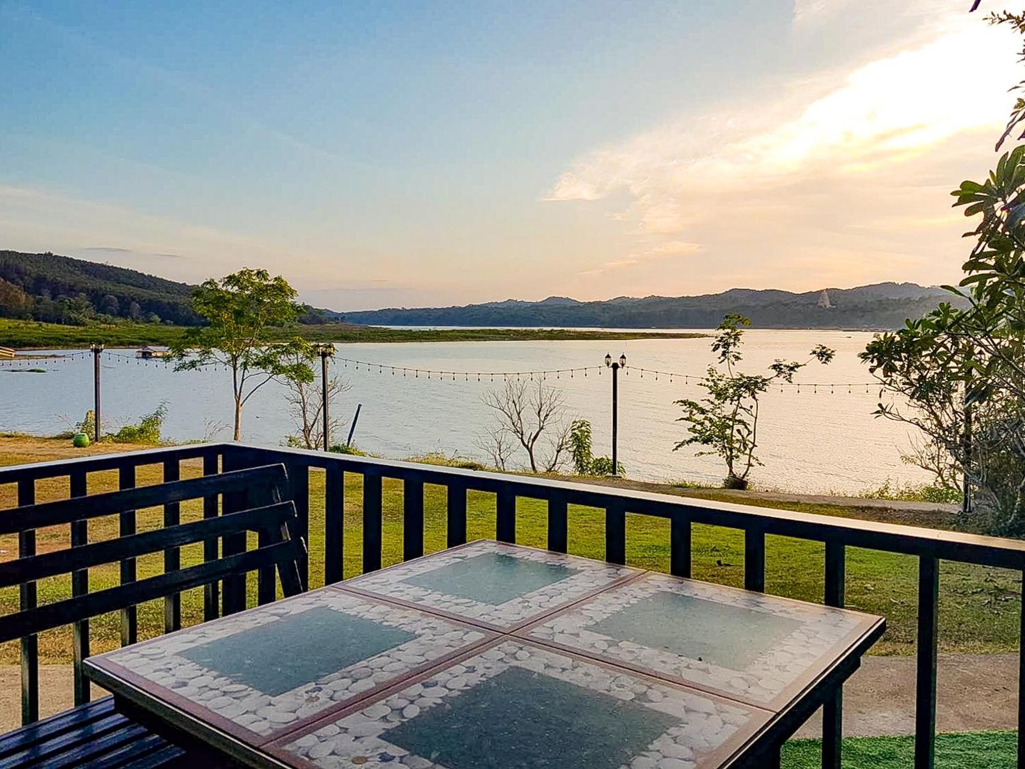 Pornpailin Riverside Resort Sangkhla Buri