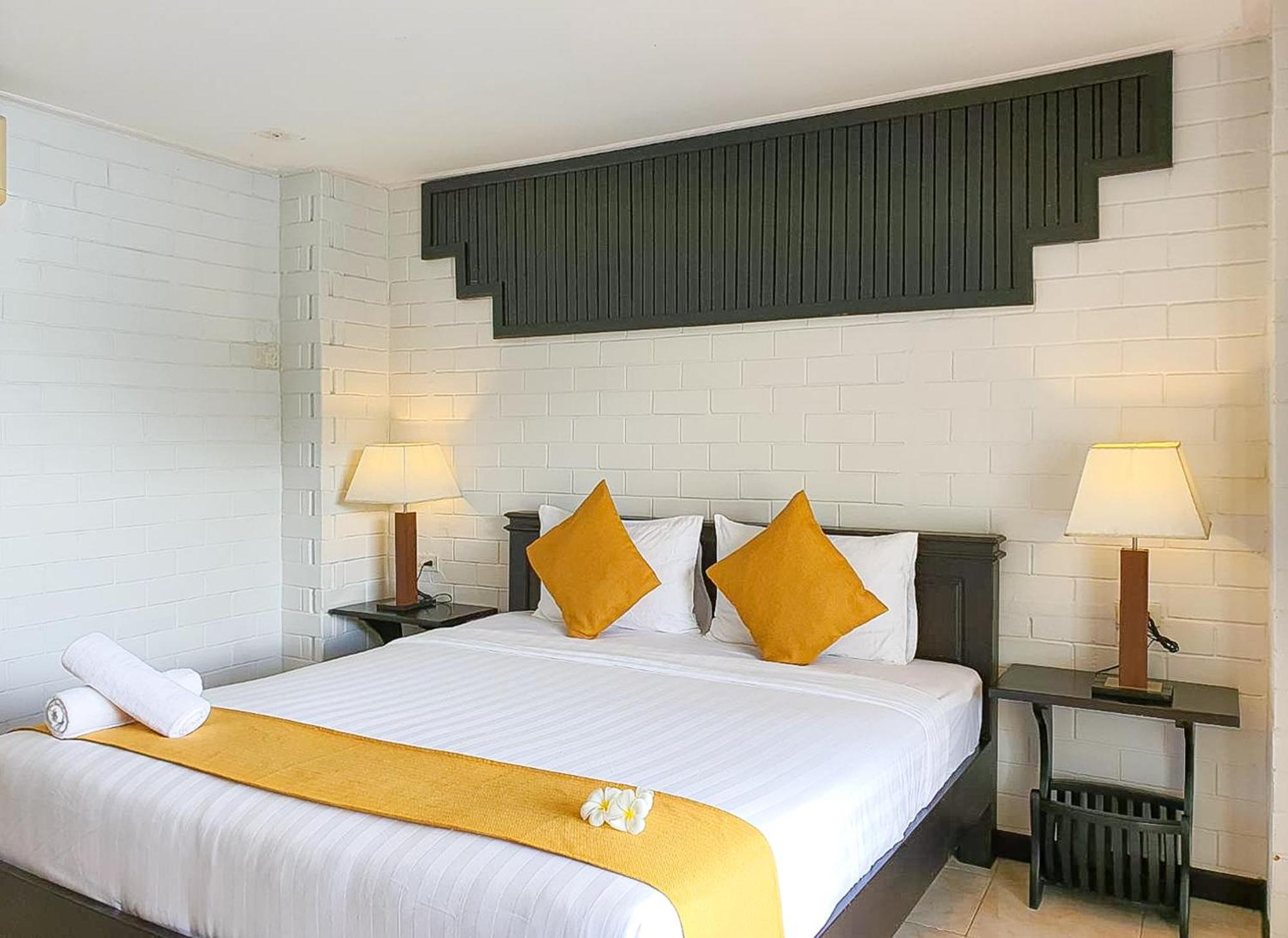 Pornpailin Riverside Resort 3*