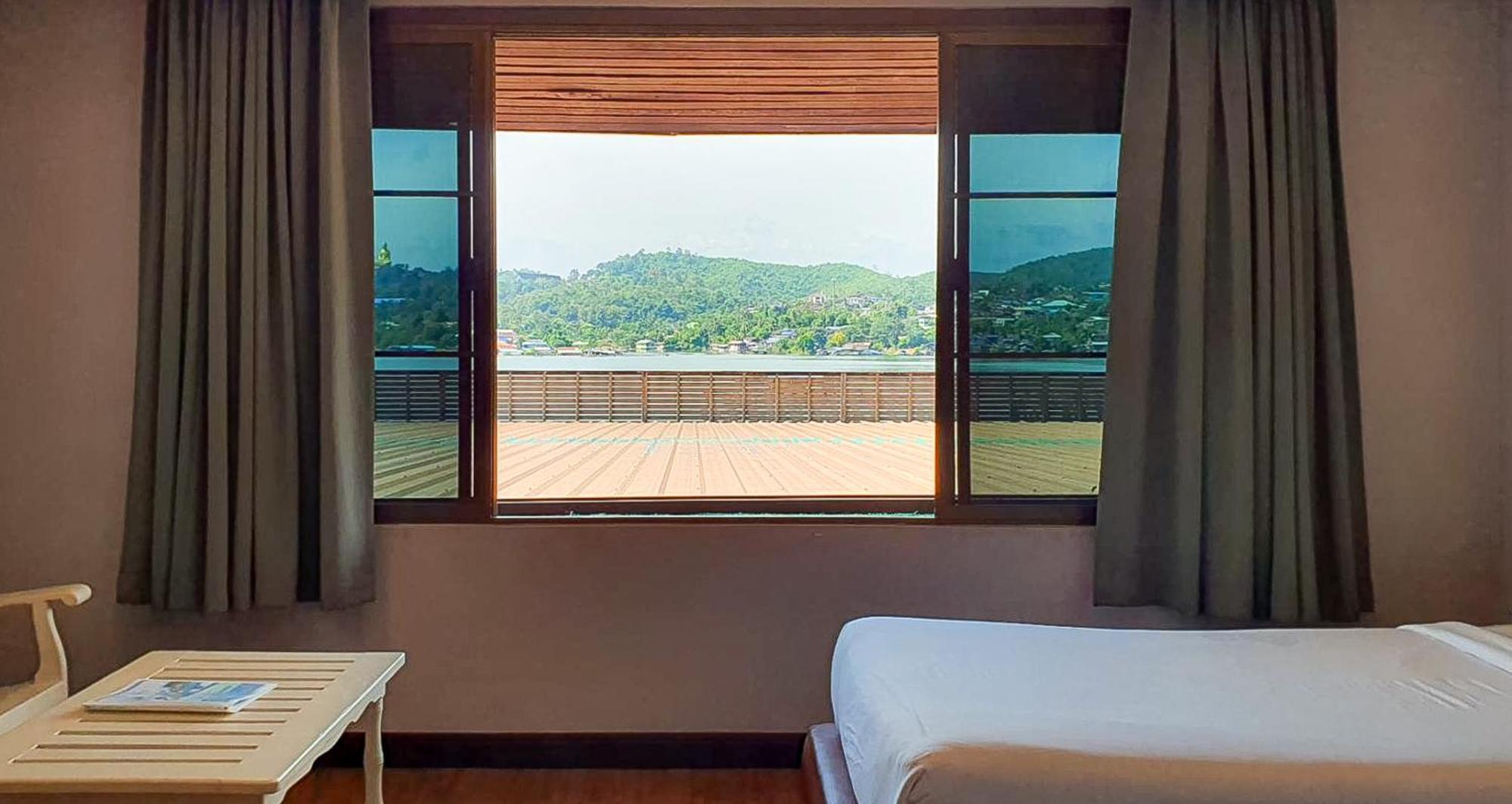 Pornpailin Riverside Resort
