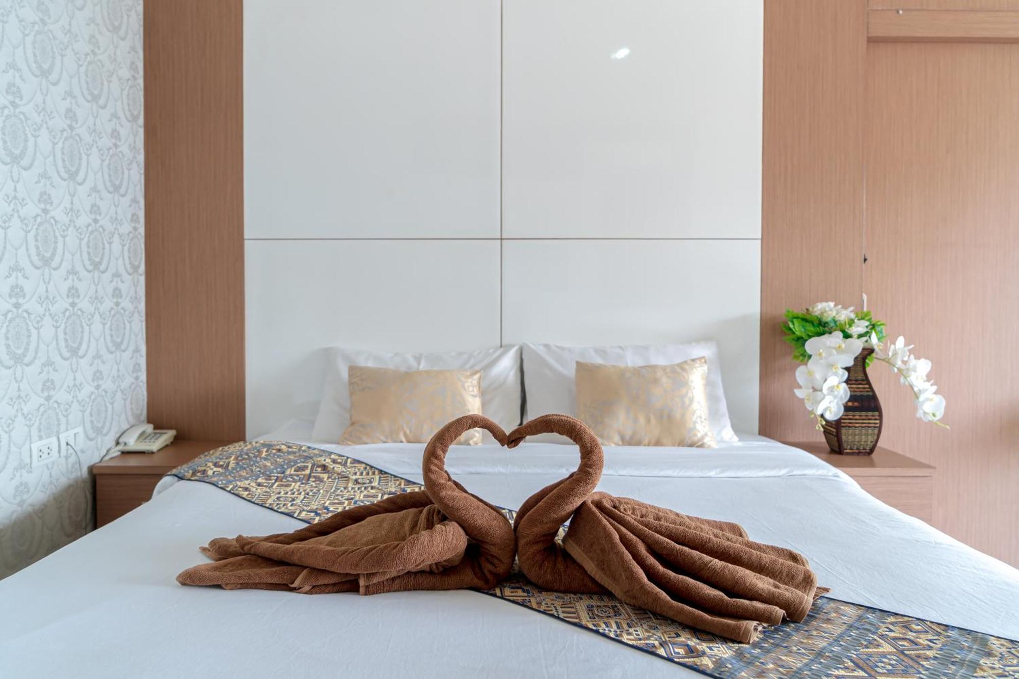 Hotel The Infinity Chiangrai 3*