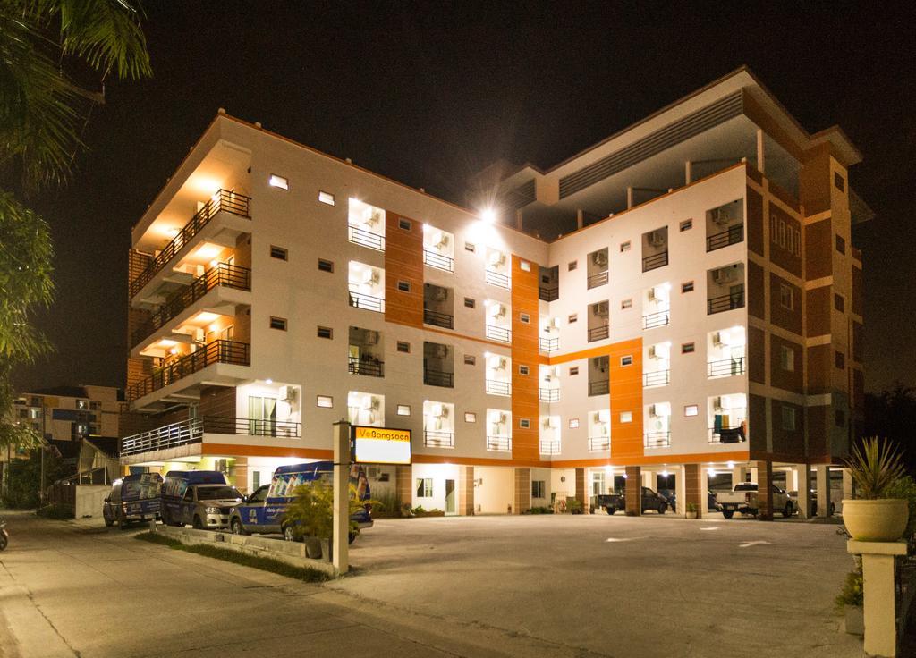 Hotel V At