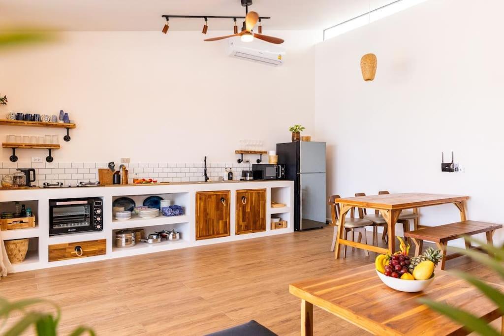 Holiday home Seasalt Beachfront Home, Private Pool, 2 Bedroom House *