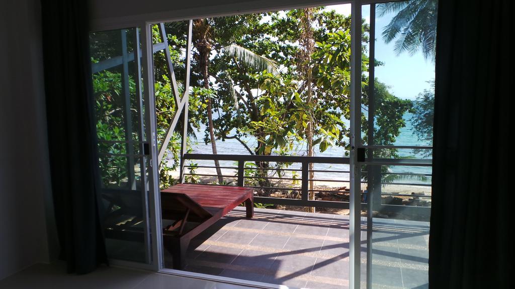 Ao Pong Guest house *
