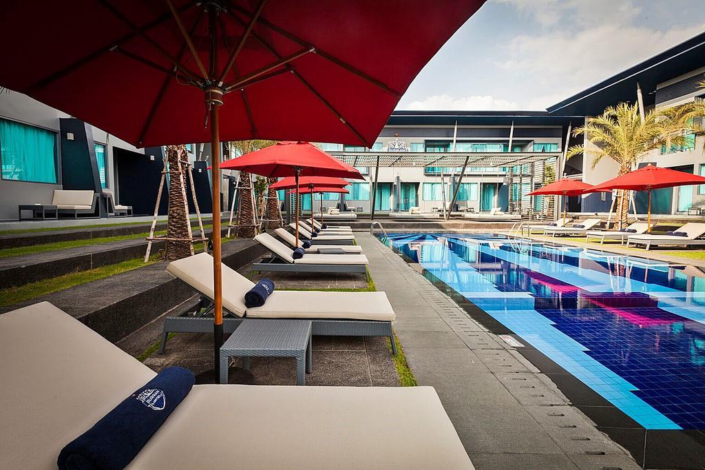 Amari United Hotel 4*