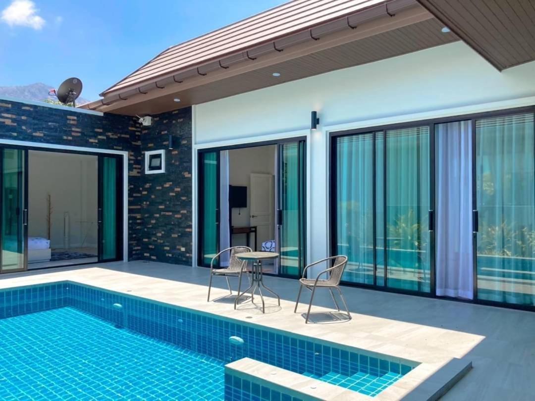 Seaside Mountain Retreat Villa