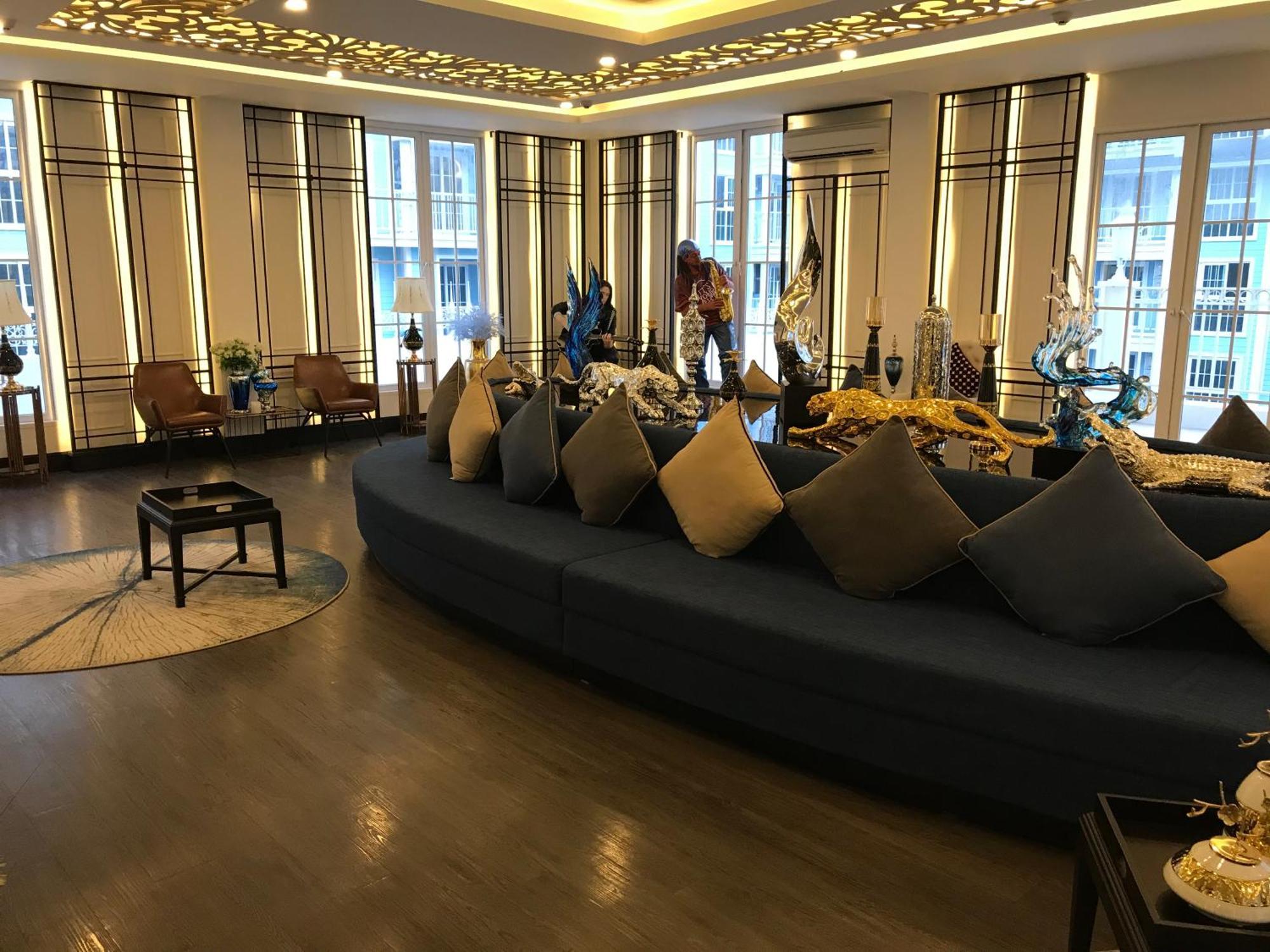 Apartment Grand Florida芭提雅带免费游泳池温泉桑拿浴和健身房瑜伽室私家海滩公寓e206 *