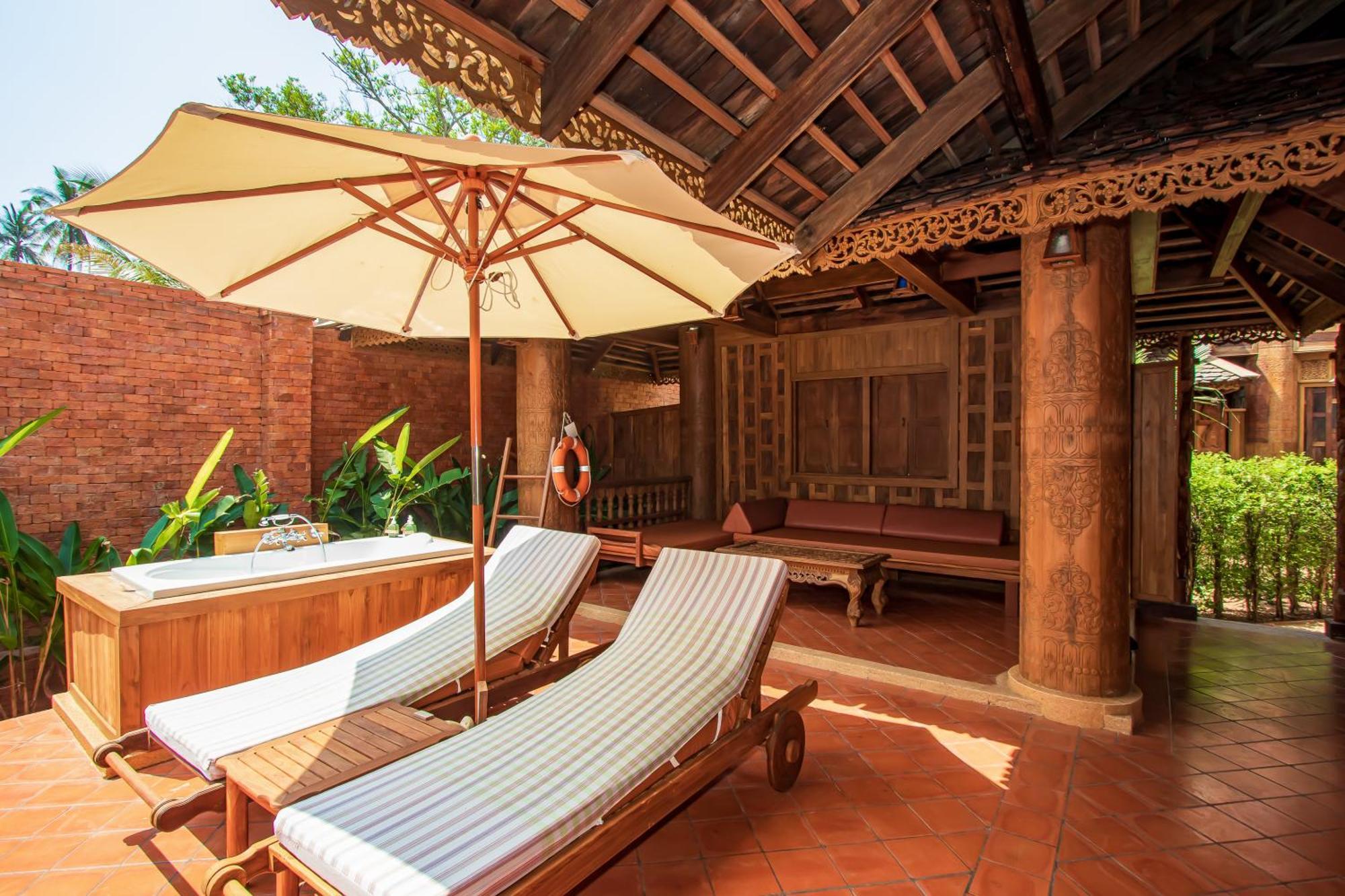 Resort Santhiya Phuket & 5*