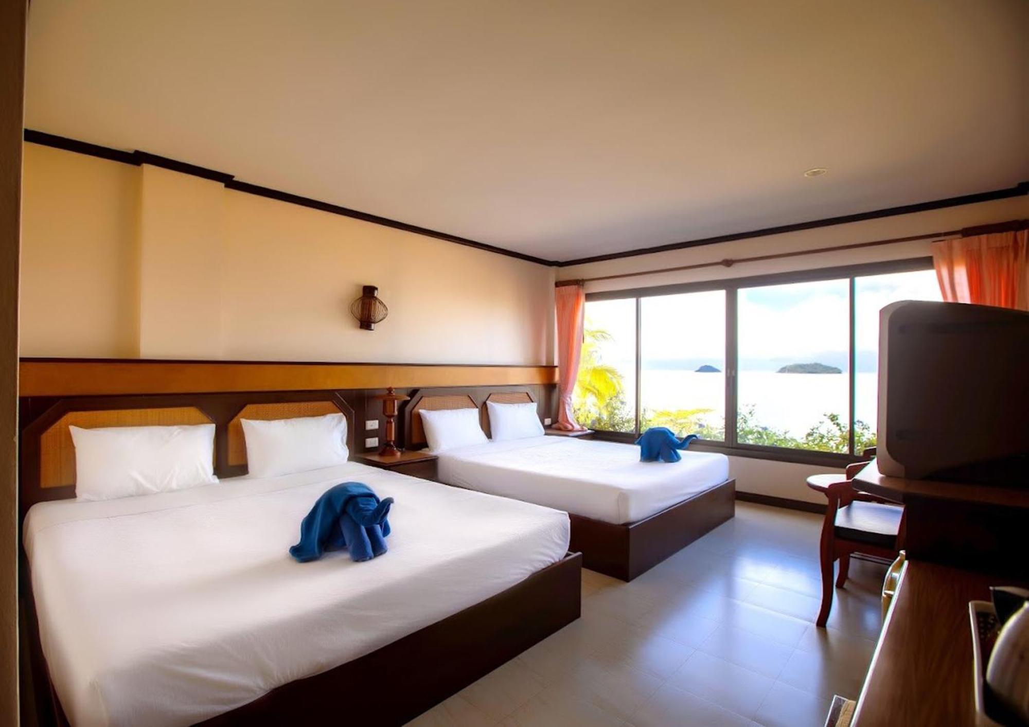Kaibaebeach Grandview Hotel 2*