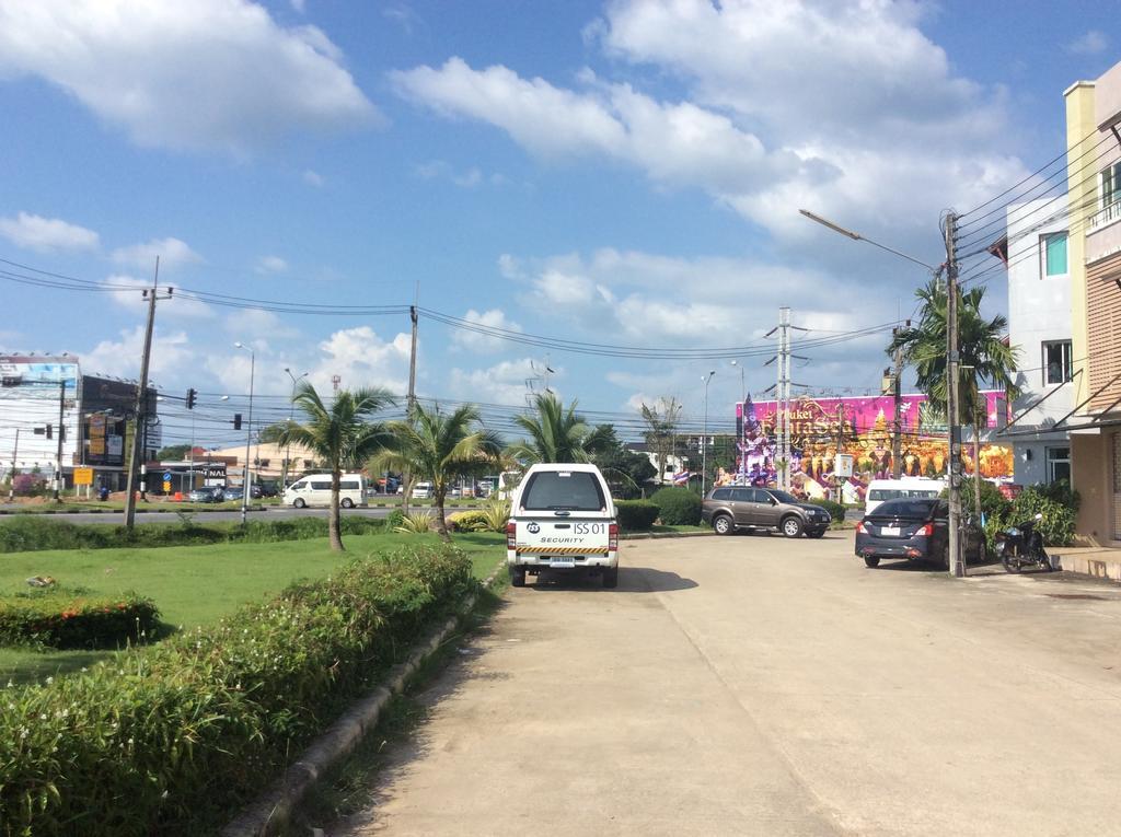 Hostel Hubb Phuket Airport Nai Yang