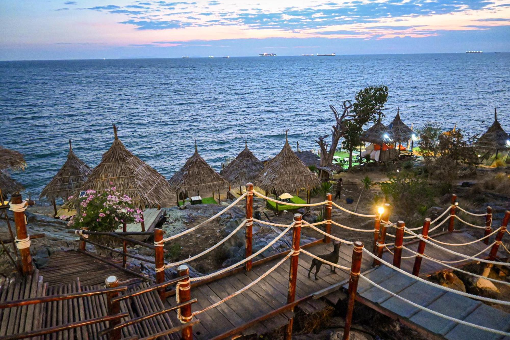 Villa Pareehut Ko Si Chang