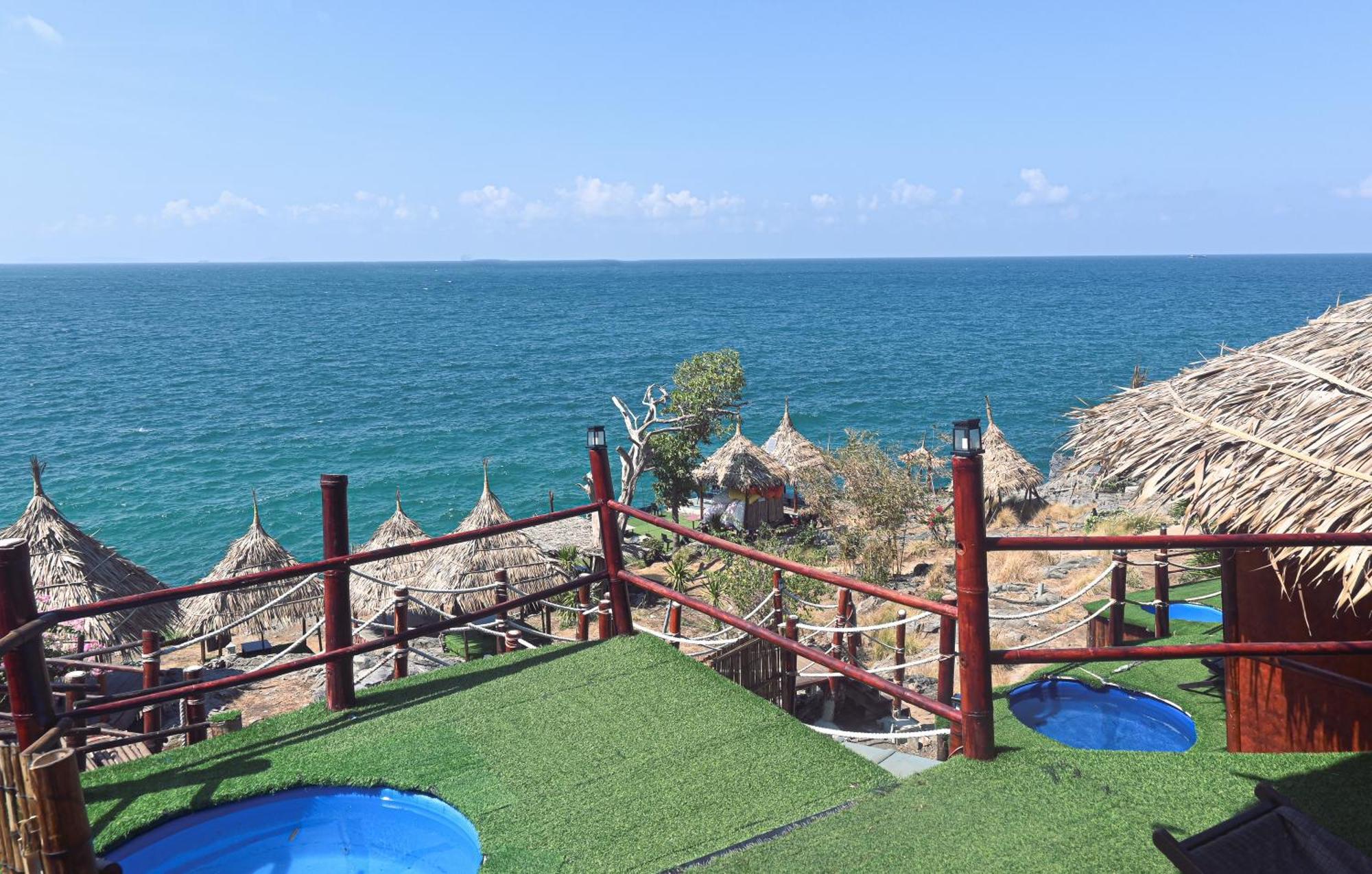 Pareehut Villa *