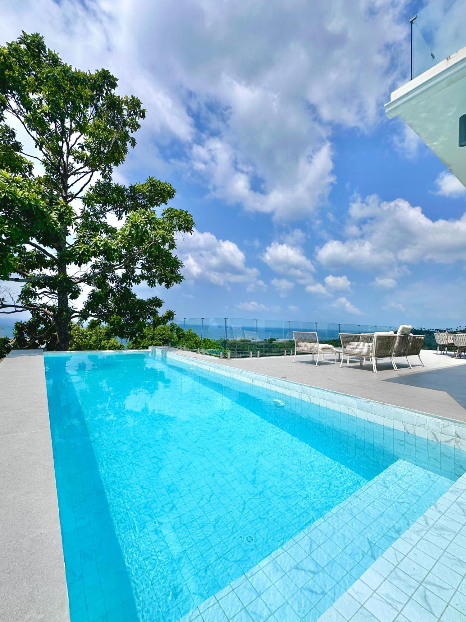 New La Vida 270° Rooftop Seaview