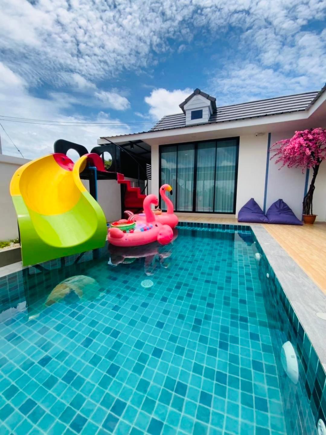 Villa Patteera Pool *
