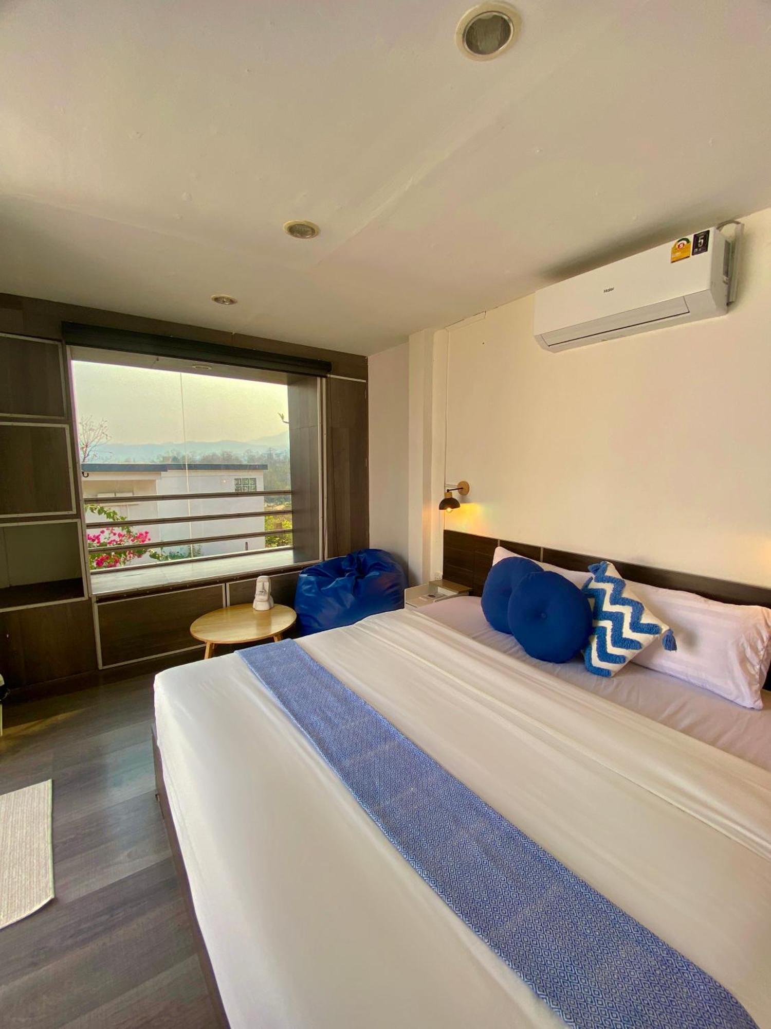 Albergue 17stories 1 *
