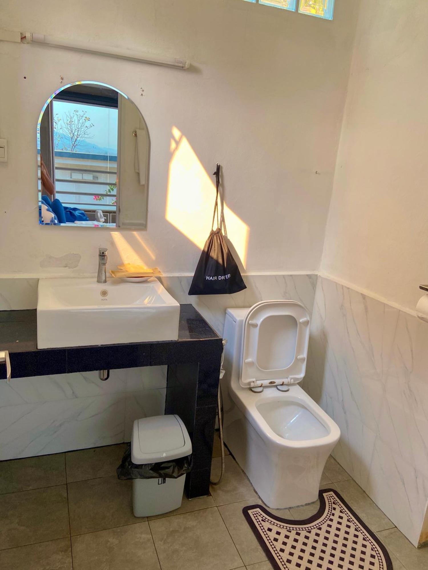 Albergue 17stories 1 *