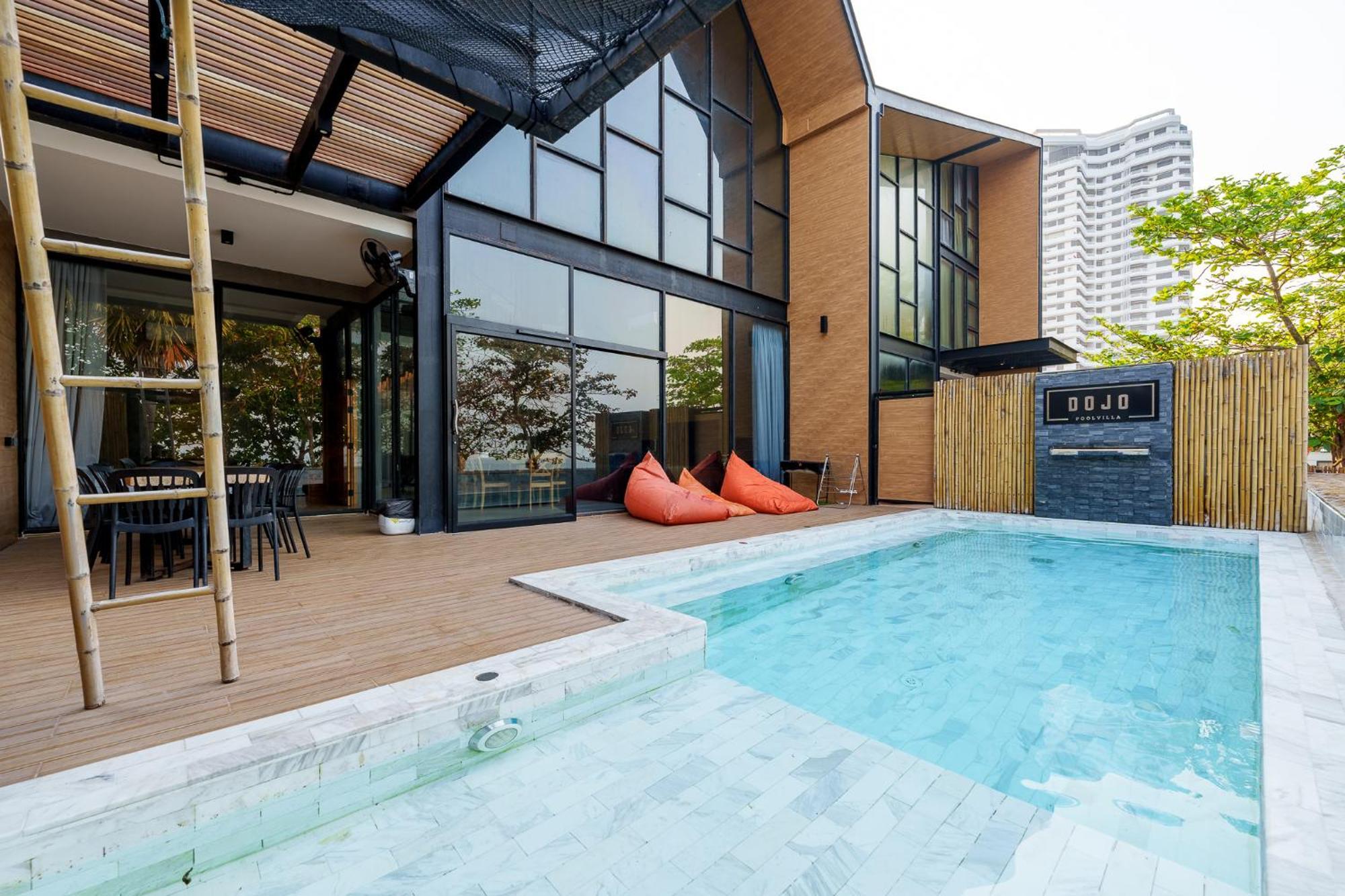 Dojo Poolvilla - Private Villa- 3*