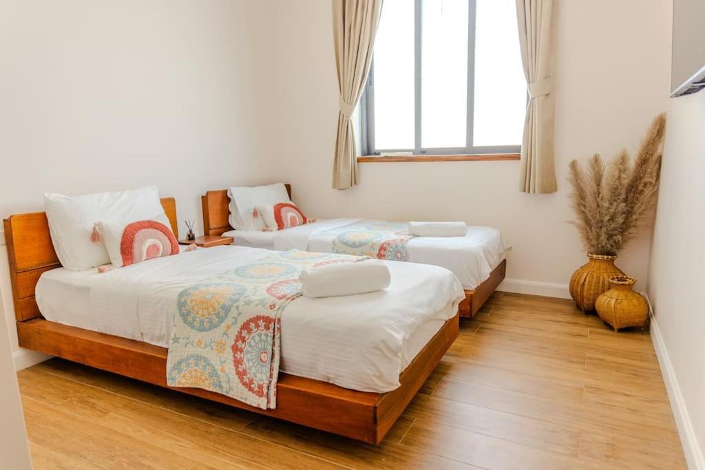 Holiday home Seasalt Beachfront Home, Private Pool, 2 Bedroom House *