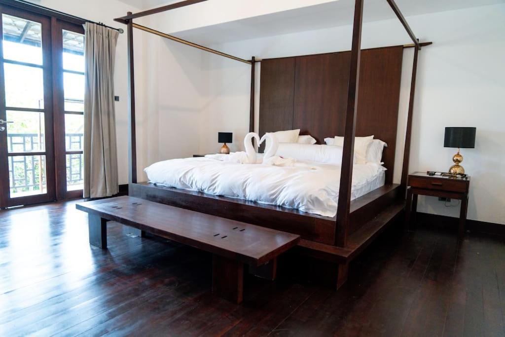 Privatbeach Residences 29 *