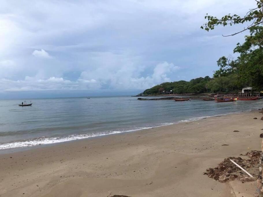 Apartment Triplet Rayong Seaview Private Beach