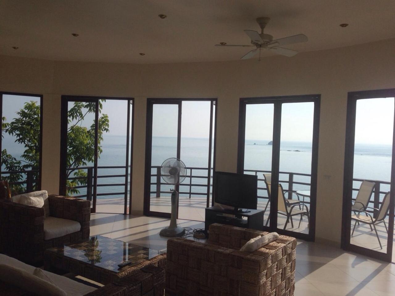 Sunrise Villa's Koh Samui- Enjoy Your *