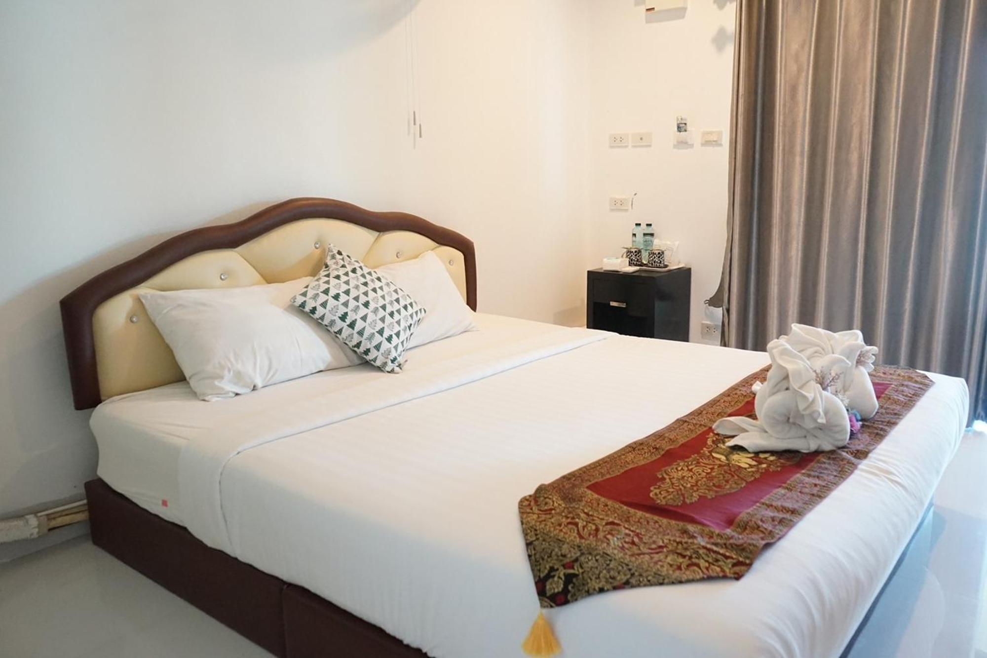 Hotel Chaiyai River Front 4*