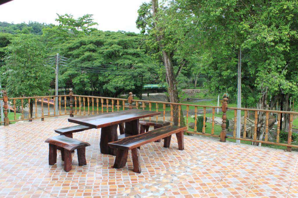 Resort Phuaob Nam Sai Country