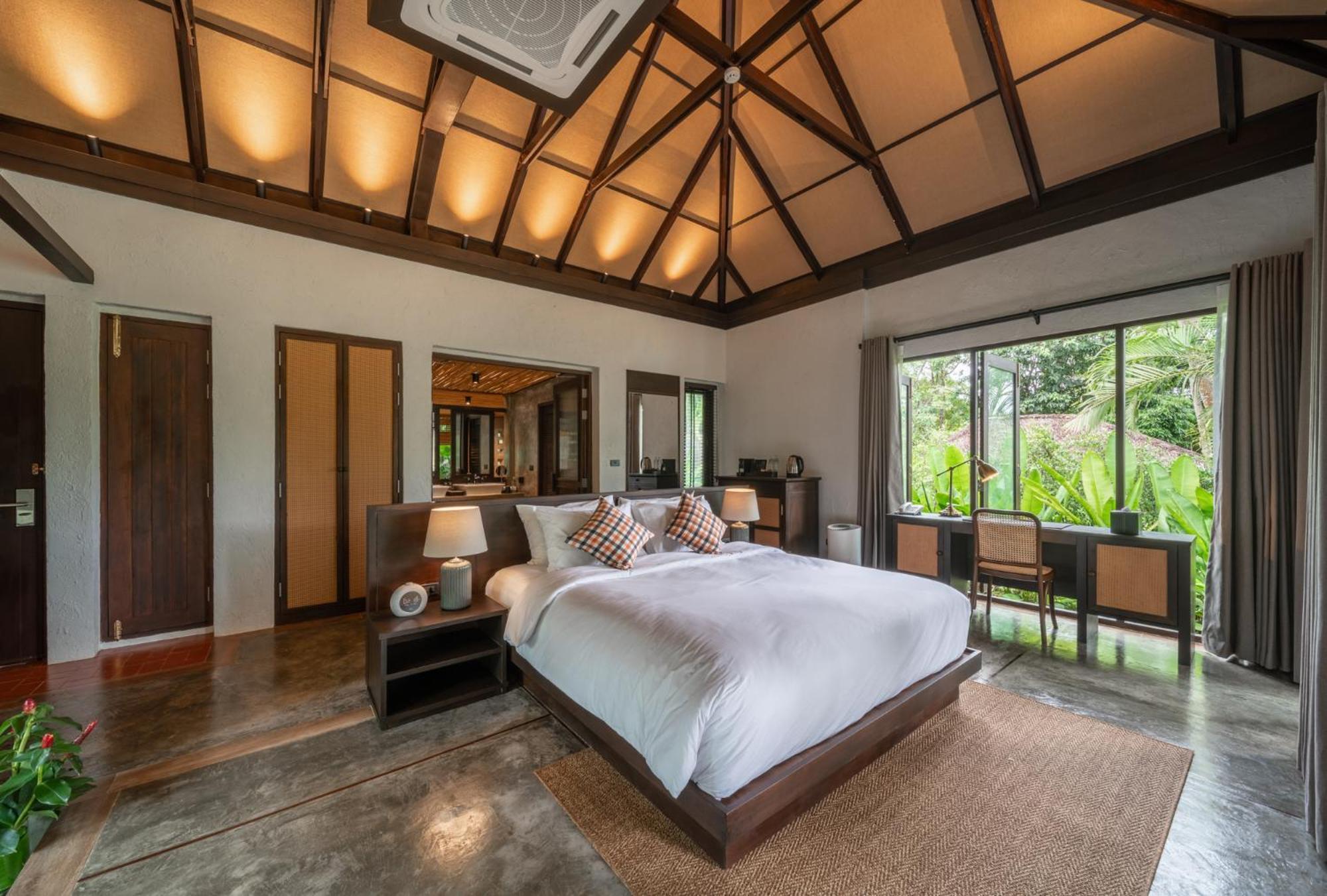 Phapok Eco 4*