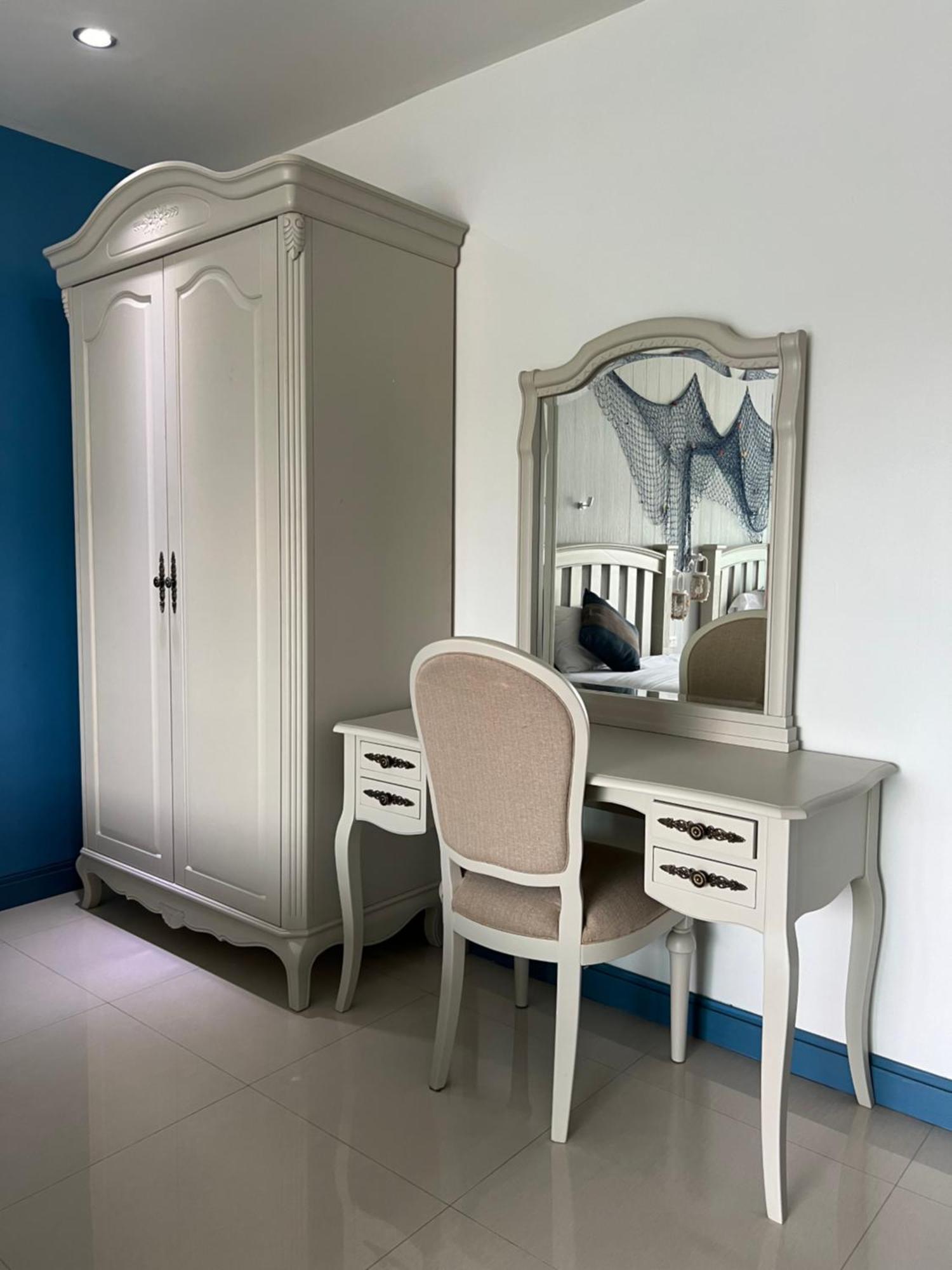Ancora Y&w Boutique