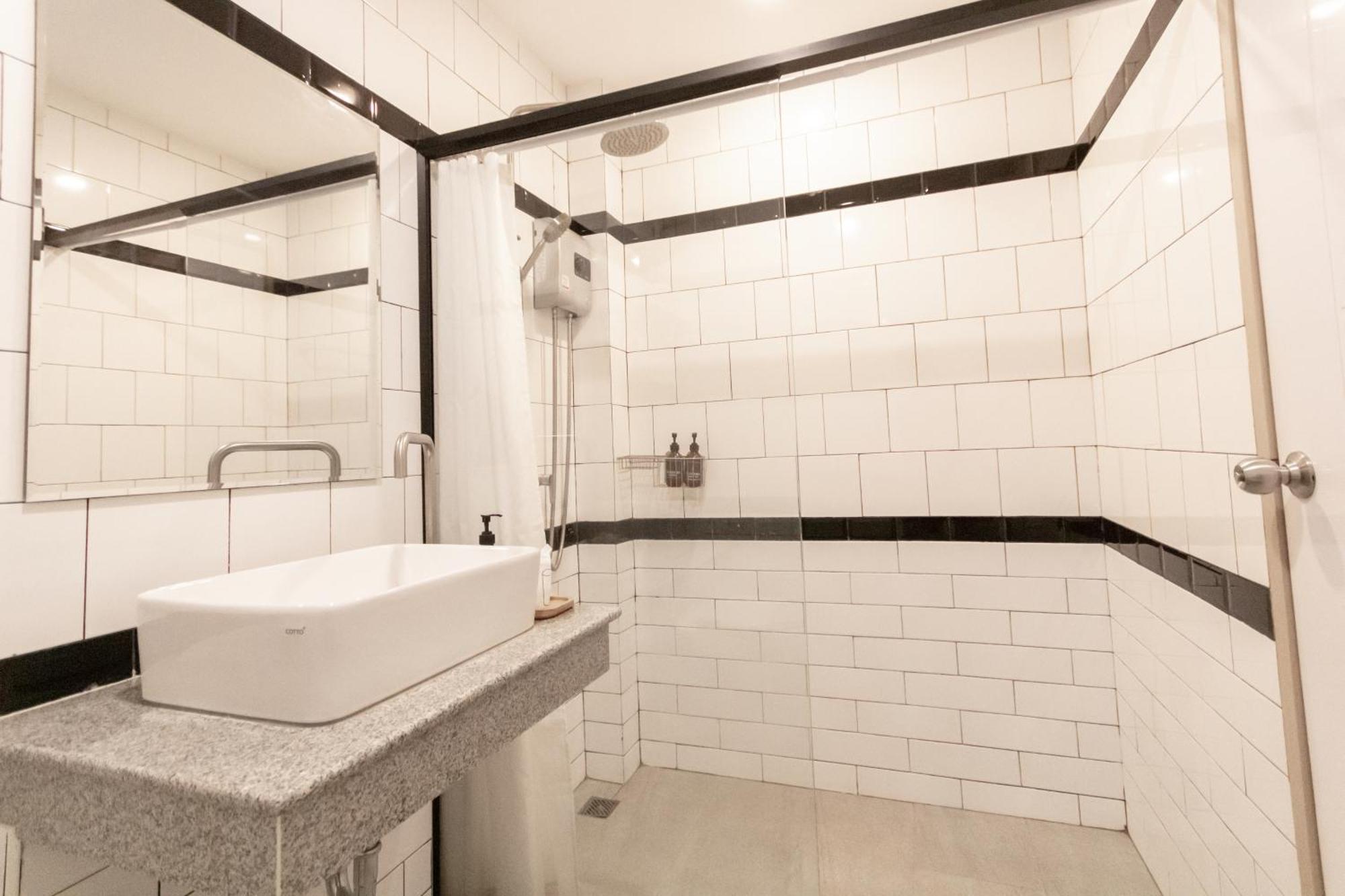Ananzitra Hotel 3*