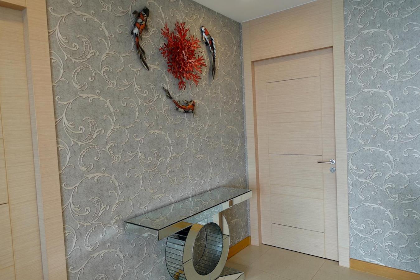 Oceanfront Luxury In With Private And Inifinity Pool - Not A 30 Day Minimum * Pattaya