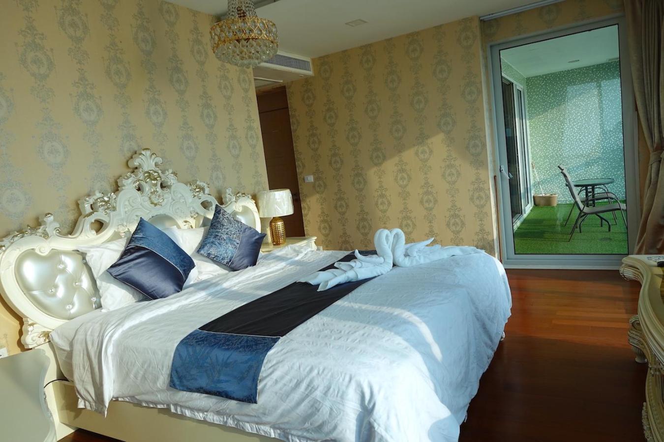 Apartment Oceanfront Luxury In With Private And Inifinity Pool - Not A 30 Day Minimum