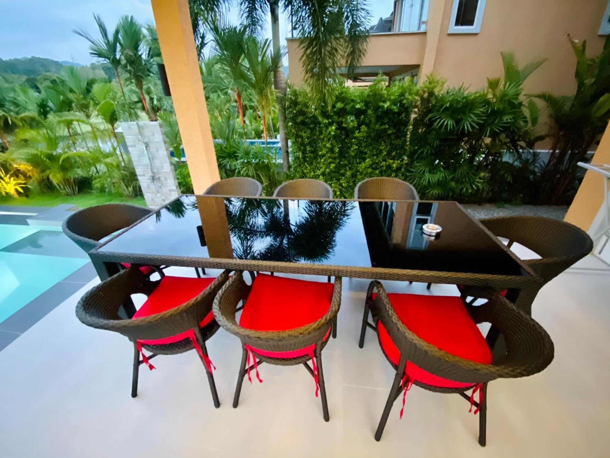 Kirasi Homestay