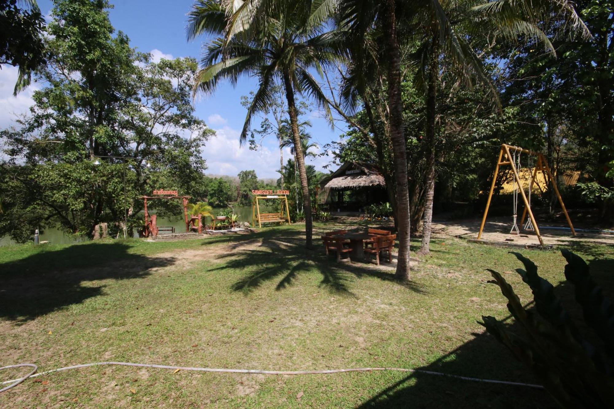 Sawasdee Lagoon * Thai Mueang