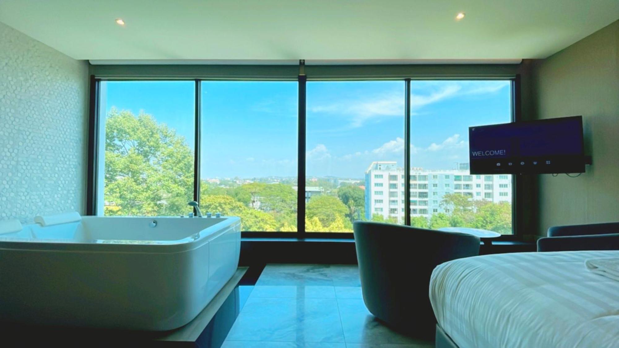 The Tj 4* Jomtien Beach