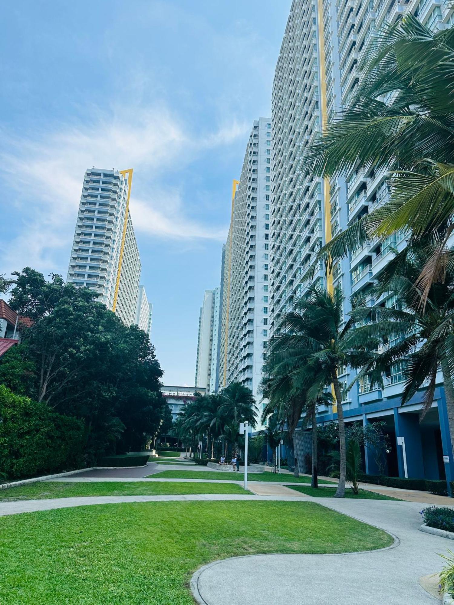 Seaview Lumpini-pool And Gym Face To Ocean Jomtien Beach