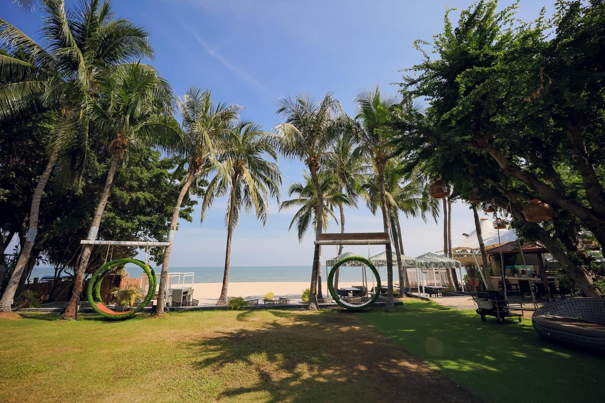 The Palayana Hua Hin Resort 5*