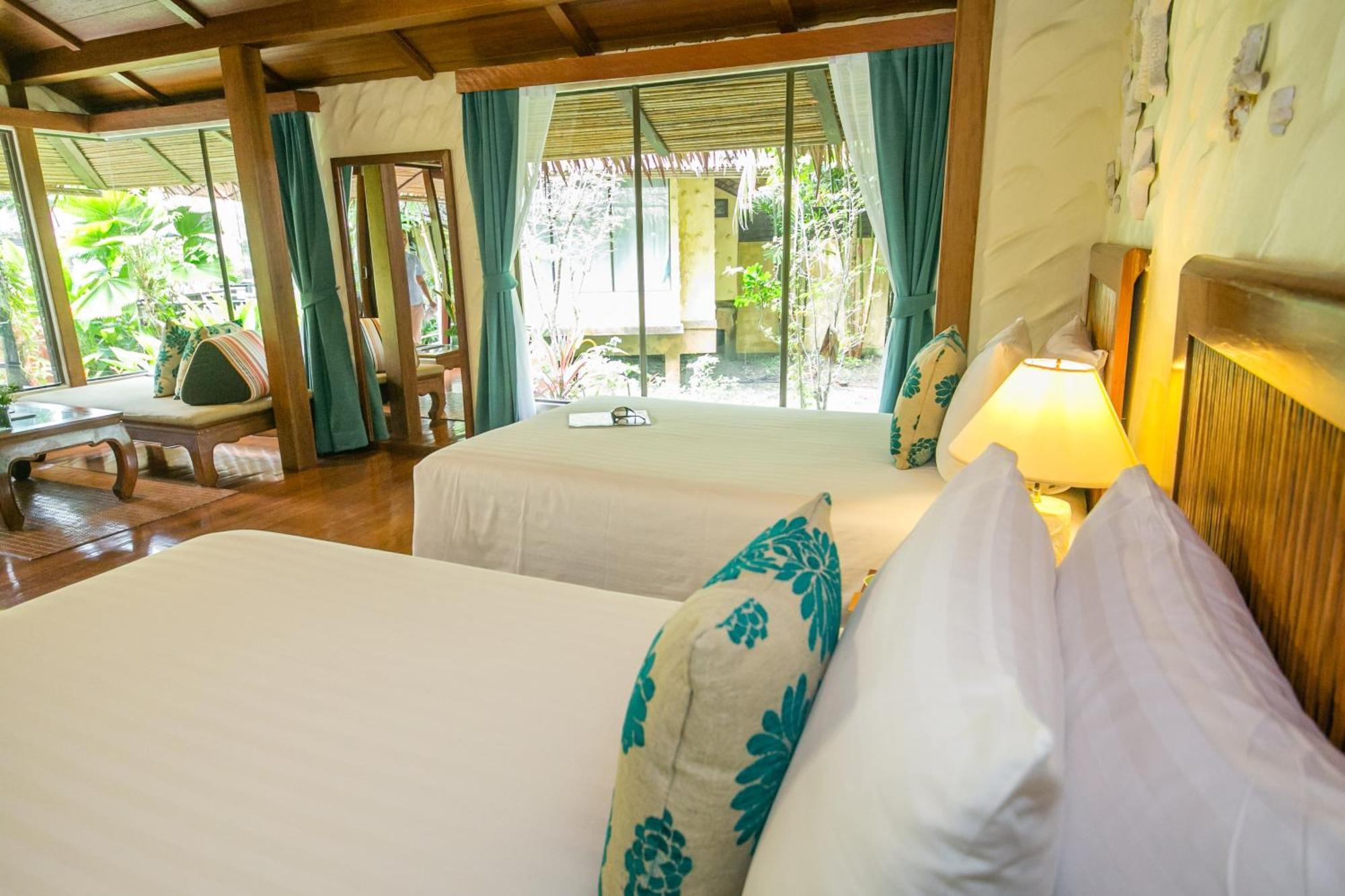 Centara Tropicana 4*